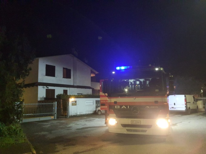 Brucia la cappa del camino, paura in Geromina
