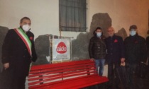 Inaugurata in Largo Cavenaghi la panchina rossa contro la violenza sulle donne