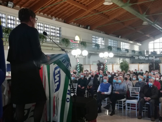Il disagio degli anziani: aiuto e ascolto per evitare l’isolamento sociale