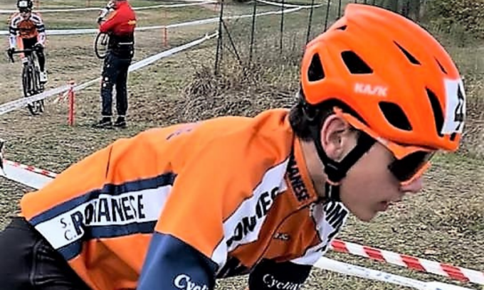 Mattia Arnoldi della Sc Romanese Cycling Team vittorioso a Solignano di Castelvetro