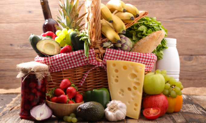 Oltre 3600 pacchi alimentari per le famiglie in difficoltà grazie a Intesa San Paolo e Fondazioni Cesvi