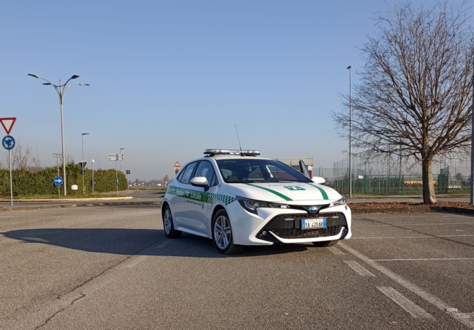 Auto ibrida e telecamere ambientali per la Polizia locale