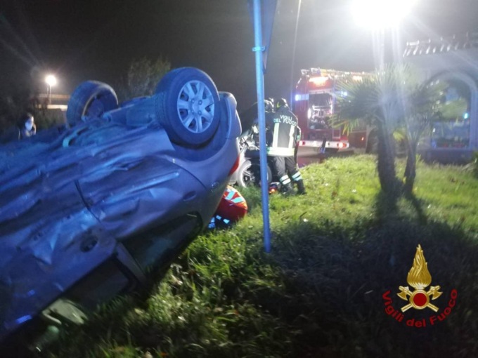 Schianto in via Crema, ferito un ragazzo a Romano