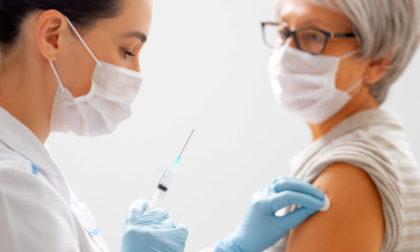 Lombardia, tre scenari per le vaccinazioni anti-Covid. In Bergamasca 18 centri individuati