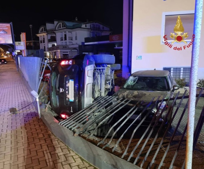 incidente con ribaltamento