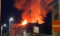 Devastante incendio questa notte a Urgnano: sfollata una famiglia