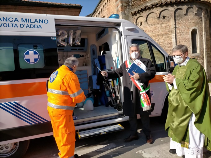 Nuova ambulanza Croce bianca