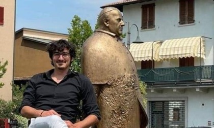 Il poeta malato d’utopia saluta Romano ma è un arrivederci