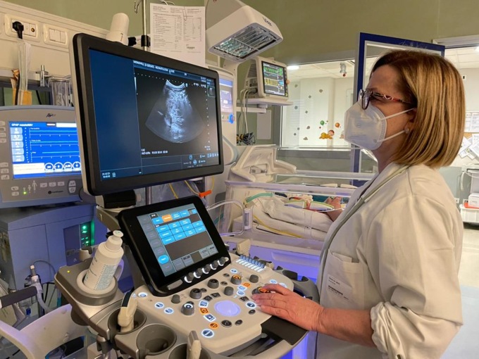 Un ecografo in dono alla Neonatologia dell’ospedale Bolognini