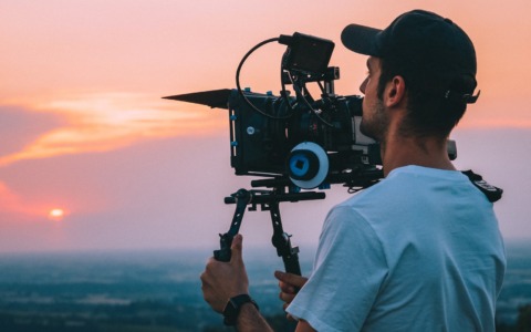 Come cambia la comunicazione visiva nell’era dei social