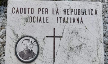 Tombe dei caduti della Repubblica Sociale vandalizzate, Angeloni non presenzierà al restauro: "La mia presenza è inutile"