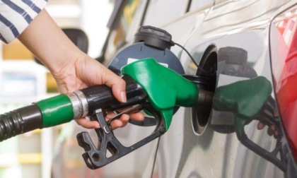 Prezzi di benzina e diesel, ecco dove risparmiare nella Bassa