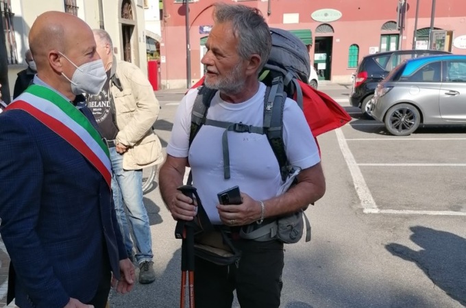 Gianpaolo Fattori in viaggio a piedi da Casalmaggiore a Santiago