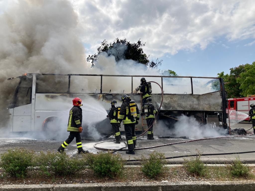 Incendio autobus Roccafranca