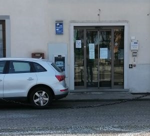 Chiude la Bcc a Basella, l’ira della Lega