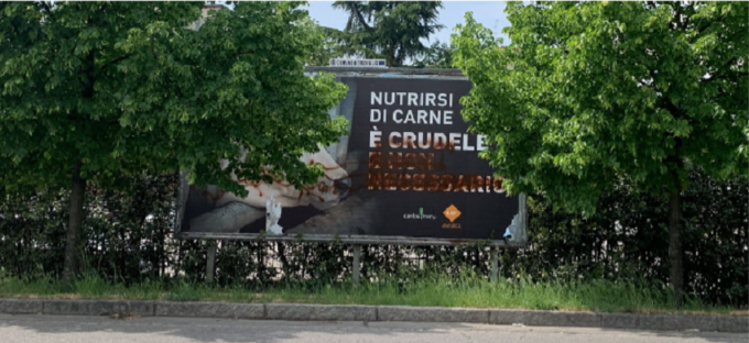 Sfregiato il manifesto della Lav: “Quando l’intolleranza è figlia della violenza sugli animali”