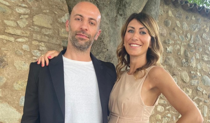 “Da agente di viaggi a stilista di bikini, così il lockdown mi ha cambiato la vita”