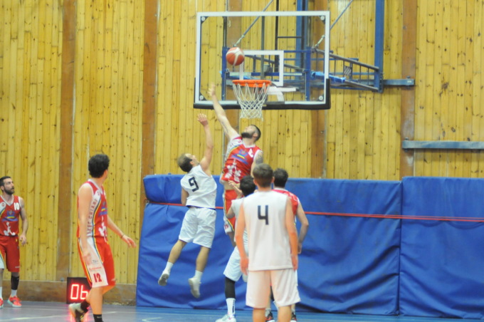 La Scuola Basket Treviglio cerca stasera l’impresa a Chiari