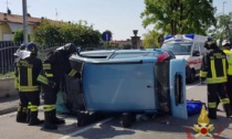 Si ribalta con l'auto in via Crema, ferito un 73enne