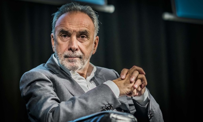 Remuzzi: «Basta allarmismi: i positivi senza sintomi devono andare a lavorare»