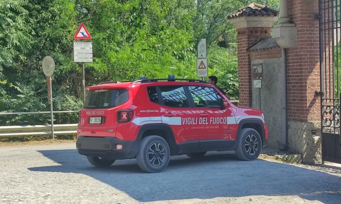 Cadavere riaffiora dall’Adda