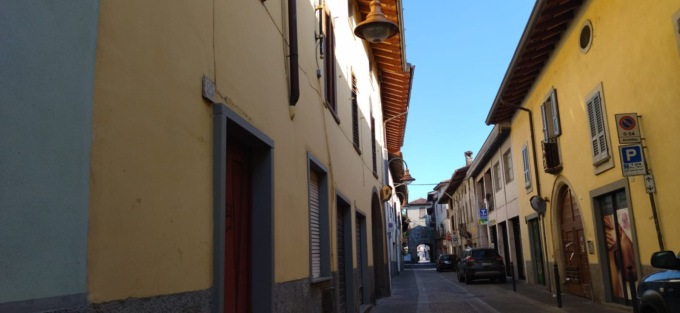 Maxi rissa in via Solferino, la preoccupazione dei residenti: “abbiamo paura”