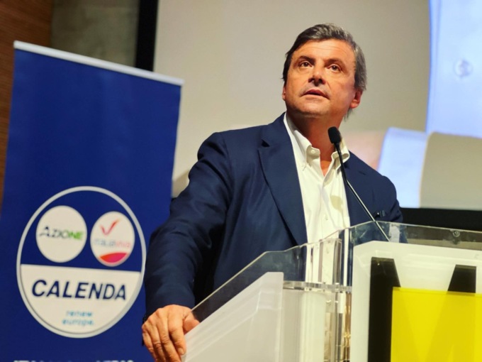 Il Terzo Polo di Carlo Calenda incontra i bergamaschi in camper