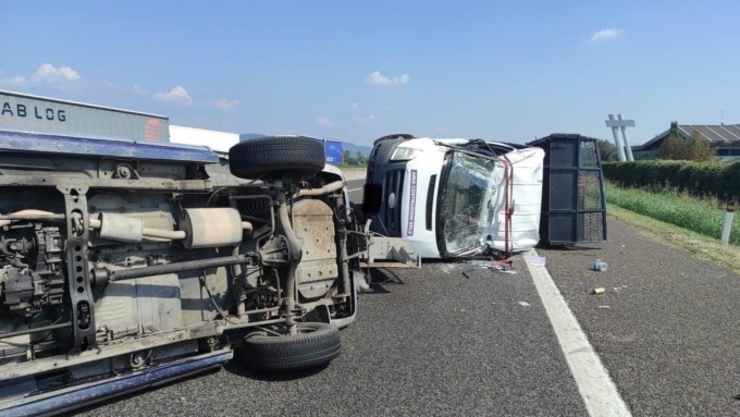 Schianto sulla A4, ferito un 40enne