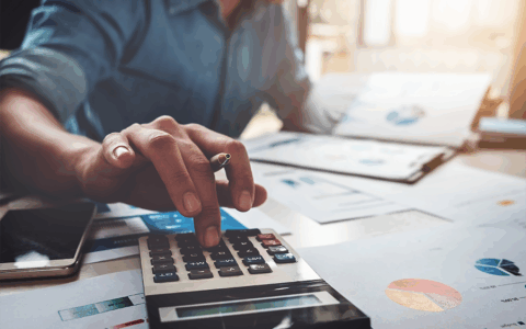 TAN e TAEG spiegati semplici: come non confondersi quando si chiede un finanziamento