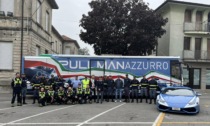 Studenti a lezione sul Pullman Azzurro