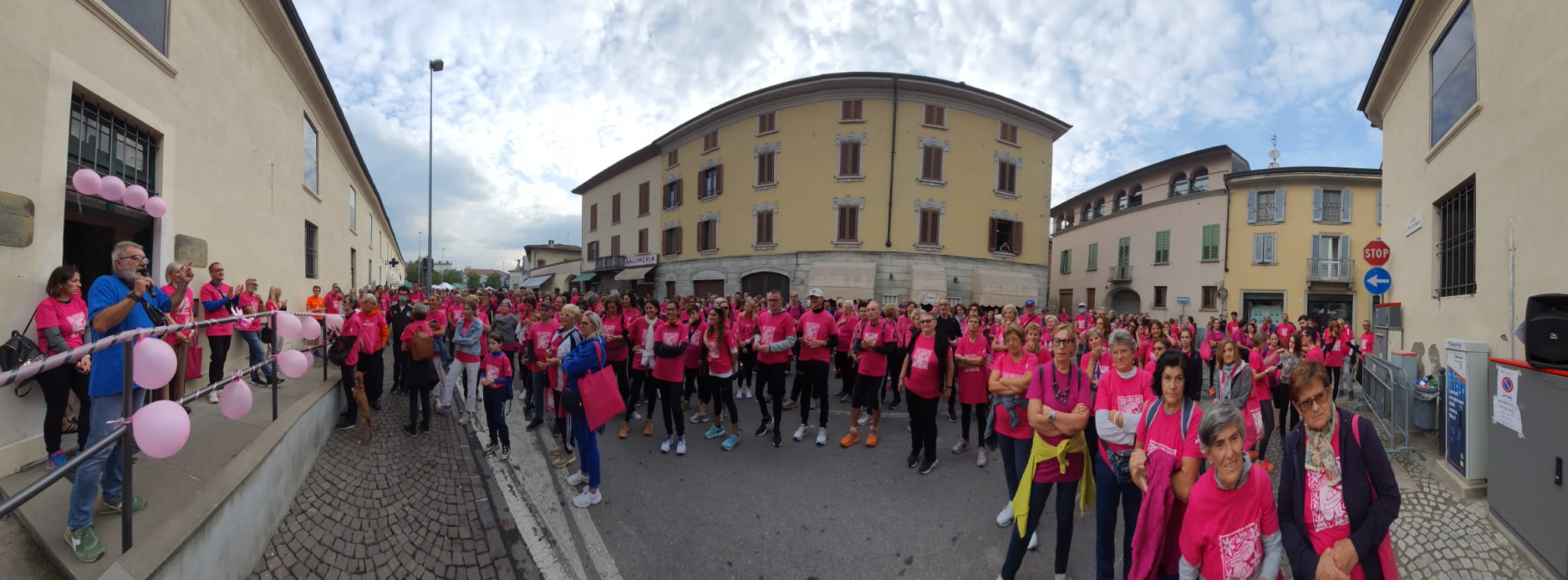 Amici di Gabri - Caravaggio cammina in rosa (5)