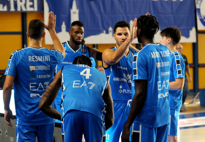Esordio in campionato per il Gruppo Mascio sul parquet della Stella Azzurra Roma