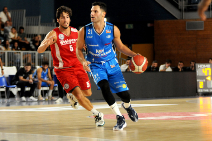 Vittoria rocambolesca per il Gruppo Mascio, contro la Stella Azzurra serve un overtime