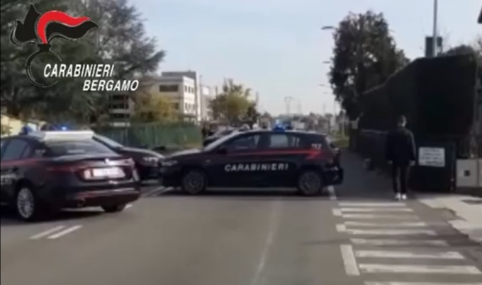 Montello, investe e uccide un motociclista al semaforo per una lite