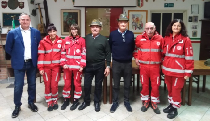Serata solidale degli alpini, donati tremila euro
