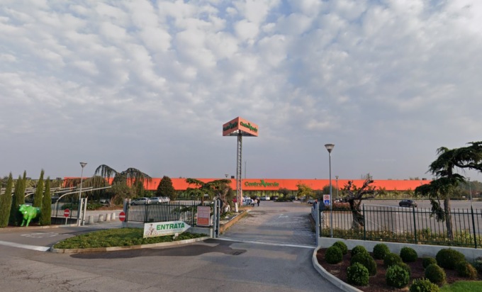 Ladro al Centro verde, furto sventato dalle guardie di sicurezza