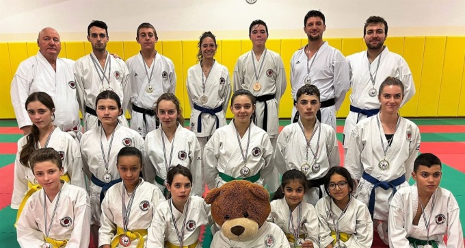 Ku Shin Kan Karate Club Urgnano fa strage di medaglie