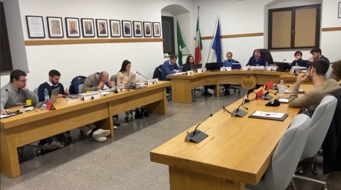 Salta il Consiglio, il sindaco alla minoranza: “Saranno i cittadini a giudicarvi”