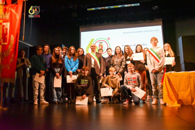 La città delle eccellenze scolastiche, premiati gli studenti meritevoli