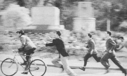 Ladro di biciclette (con palo) denunciato dai carabinieri