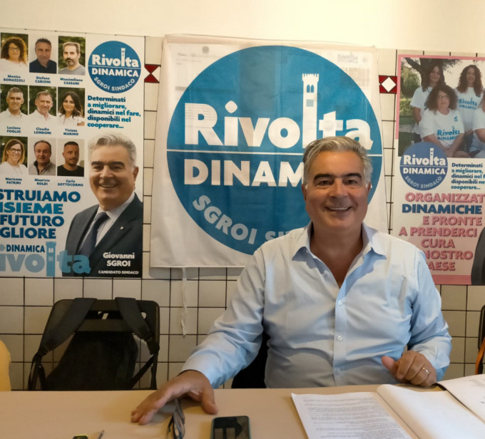 Caso Sgroi, “RivoltiAmo” e Pd chiedono le dimissioni del sindaco