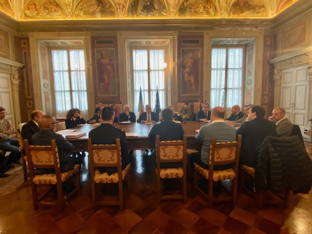 Più sinergia tra guardie giurate e Forze dell’ordine, siglato l’accordo “Mille occhi sulla città”