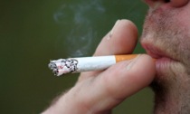 Treviglio, vietato fumare nei parchi: multe fino a 500 euro