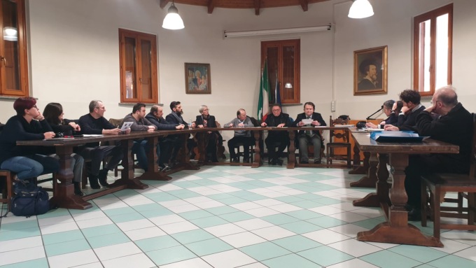 Sfiduciato il sindaco di Vailate: arriva il commissario