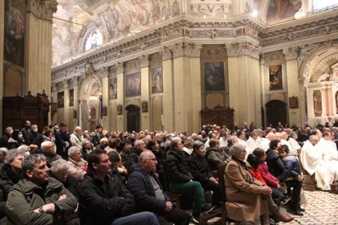 “Maria ha pianto”, ma siamo tutti chiamati a versare lacrime davanti al dolore e all’amore