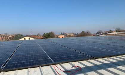 Nuovo impianto fotovoltaico sul Municipio, Canonica punta alle emissioni zero