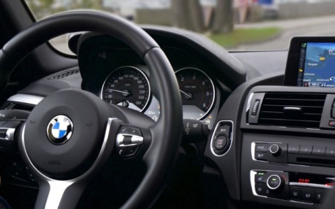 Scegliere la concessionaria auto: 5 criteri importanti