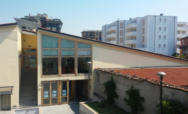 A Cassano in biblioteca nasce una sezione per libri in rumeno