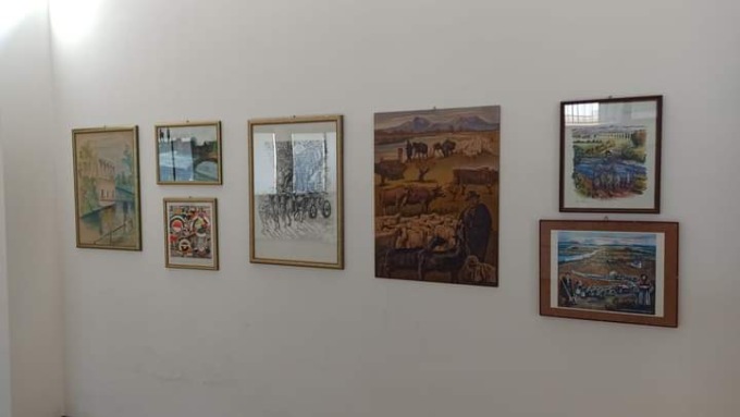 La Bassa è meta di visitatori per i castelli e muri dipinti