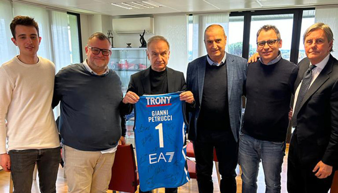 La Blu Basket 1971 incontra il presidente Fip Petrucci, sul tavolo il progetto del nuovo palazzetto